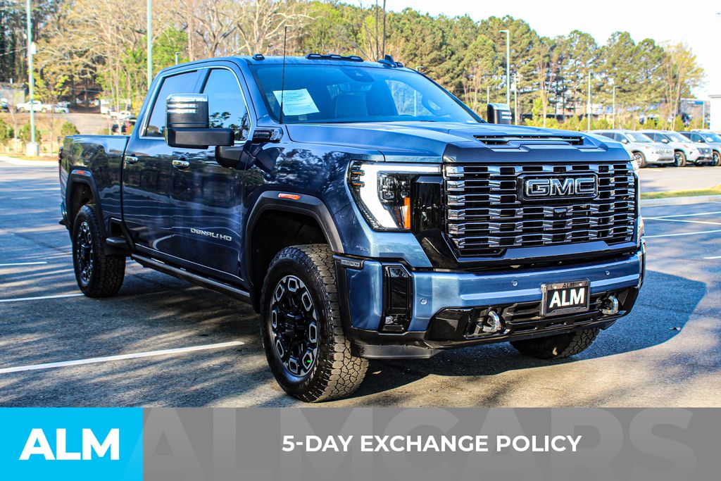 Used 2025 Blue GMC Denali Ultimate image 4