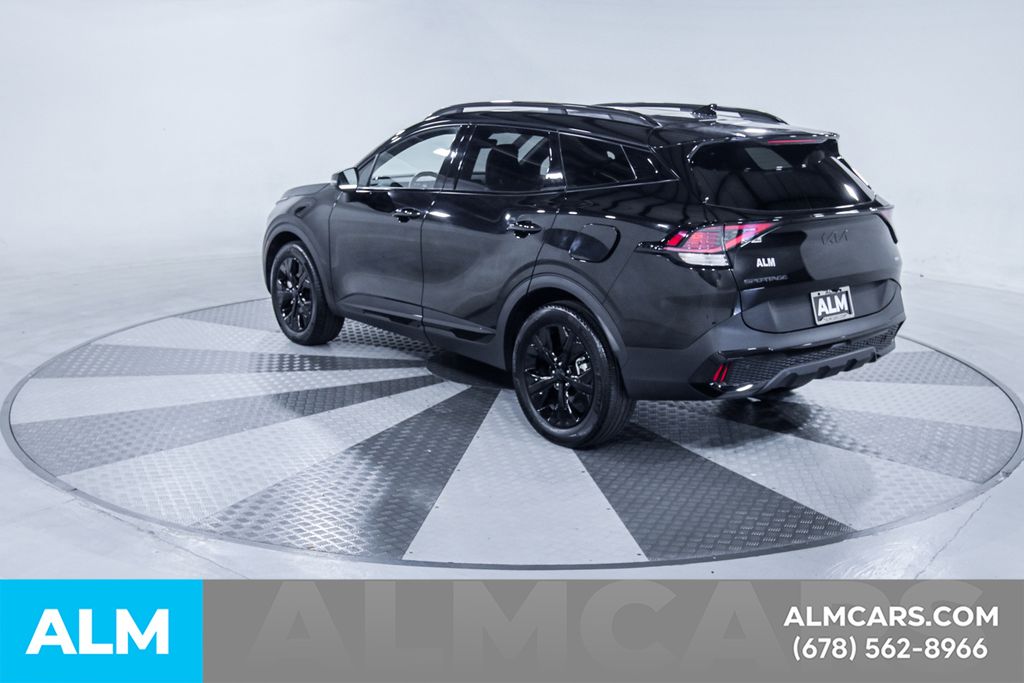 Used 2025 Black Kia X-Line image 8