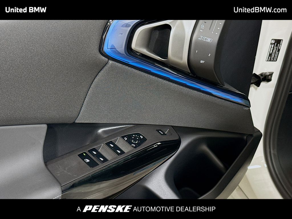 Thumbnail: 2026 BMW X3 - 3