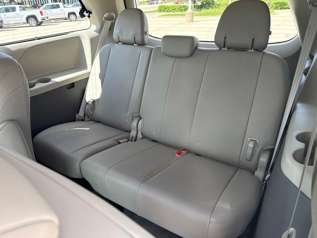 Used 2017 Toyota Sienna Van
