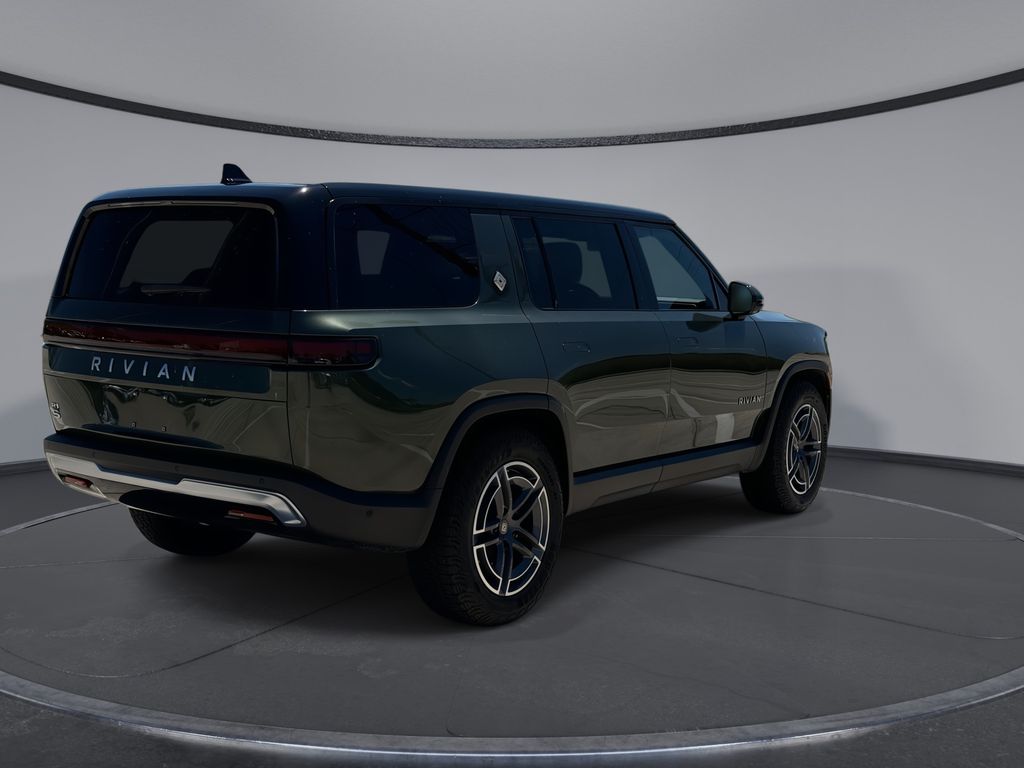 Thumbnail: 2025 Rivian R1S - 11