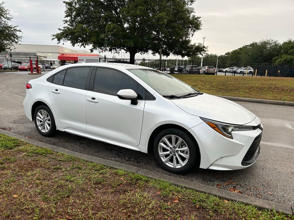 2023 Toyota Corolla LE 6