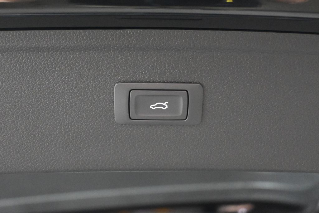 2024 Audi Q5 Premium 28