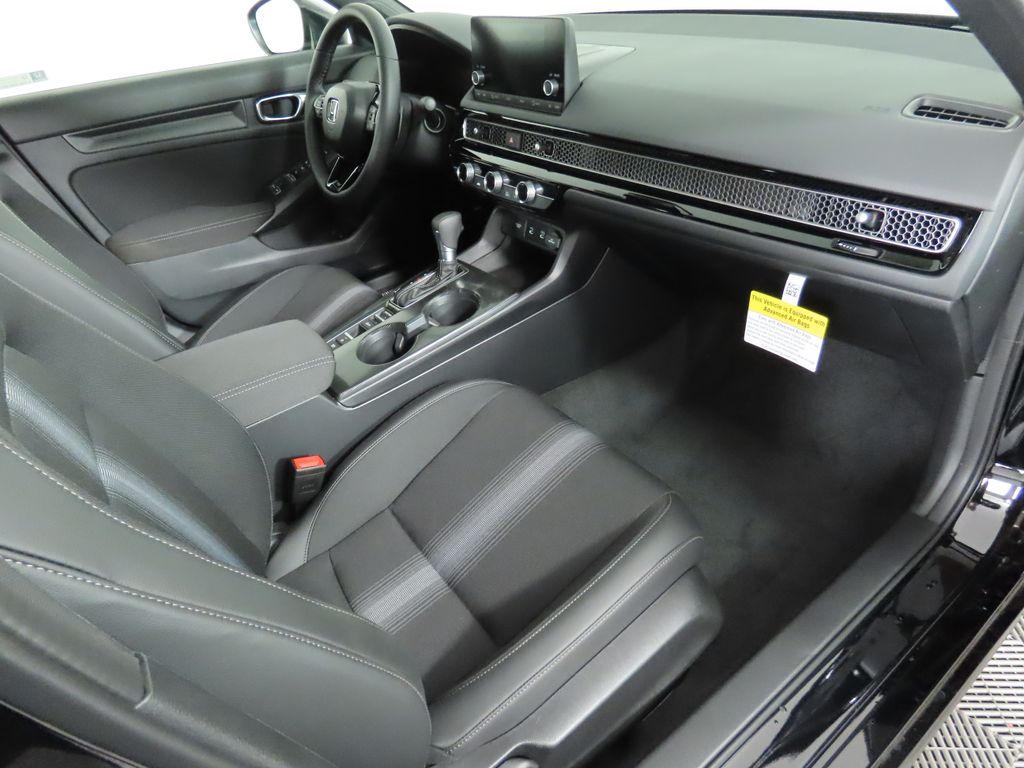 2025 Honda Civic Sport 18