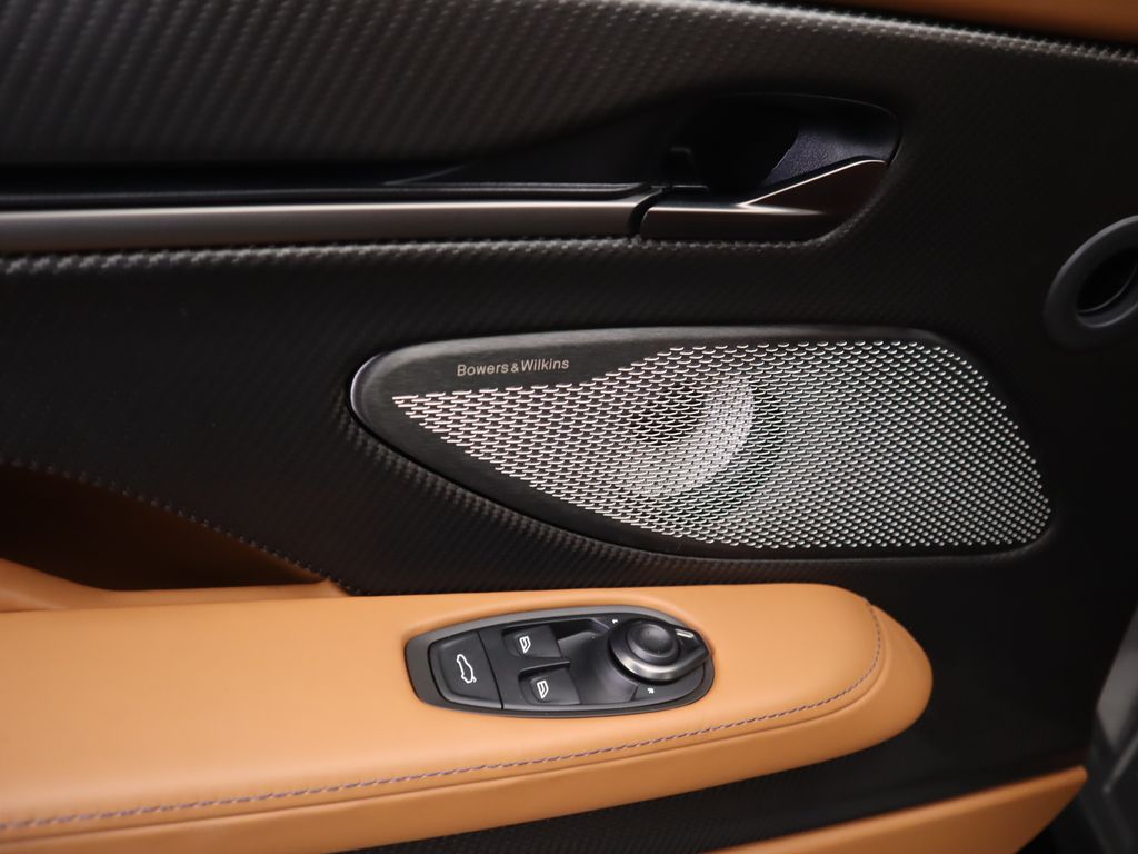 Thumbnail: 2026 Aston Martin Vanquish - 23