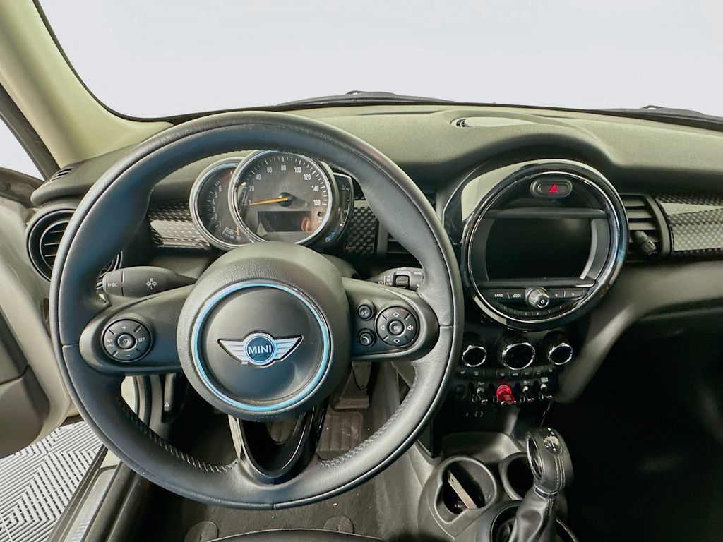 Thumbnail: 2018 MINI Cooper - 11