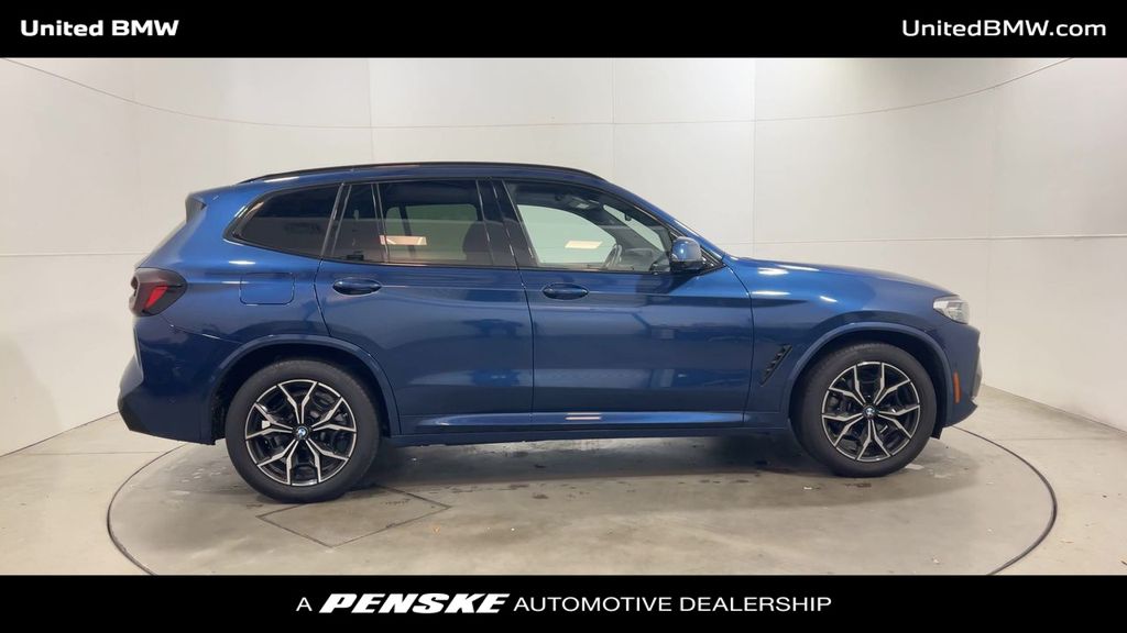 Thumbnail: 2024 BMW X3 - 9