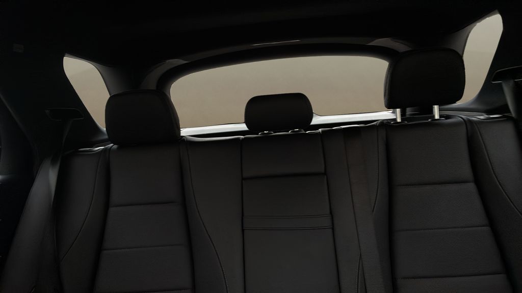 used 2022 Mercedes-Benz GLE car, priced at $32,200