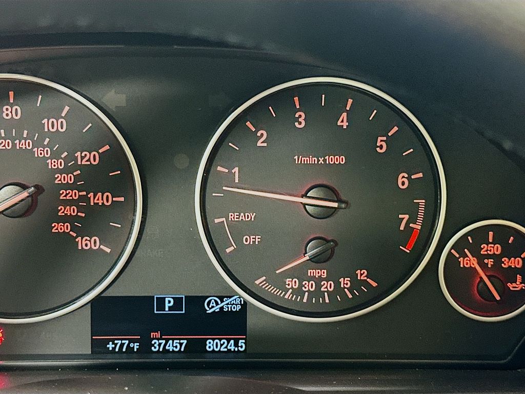 Thumbnail: 2016 BMW 3 Series - 12