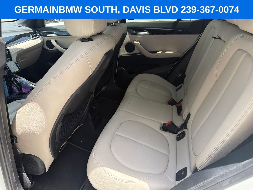 Used 2021 White BMW sDrive28i image 22