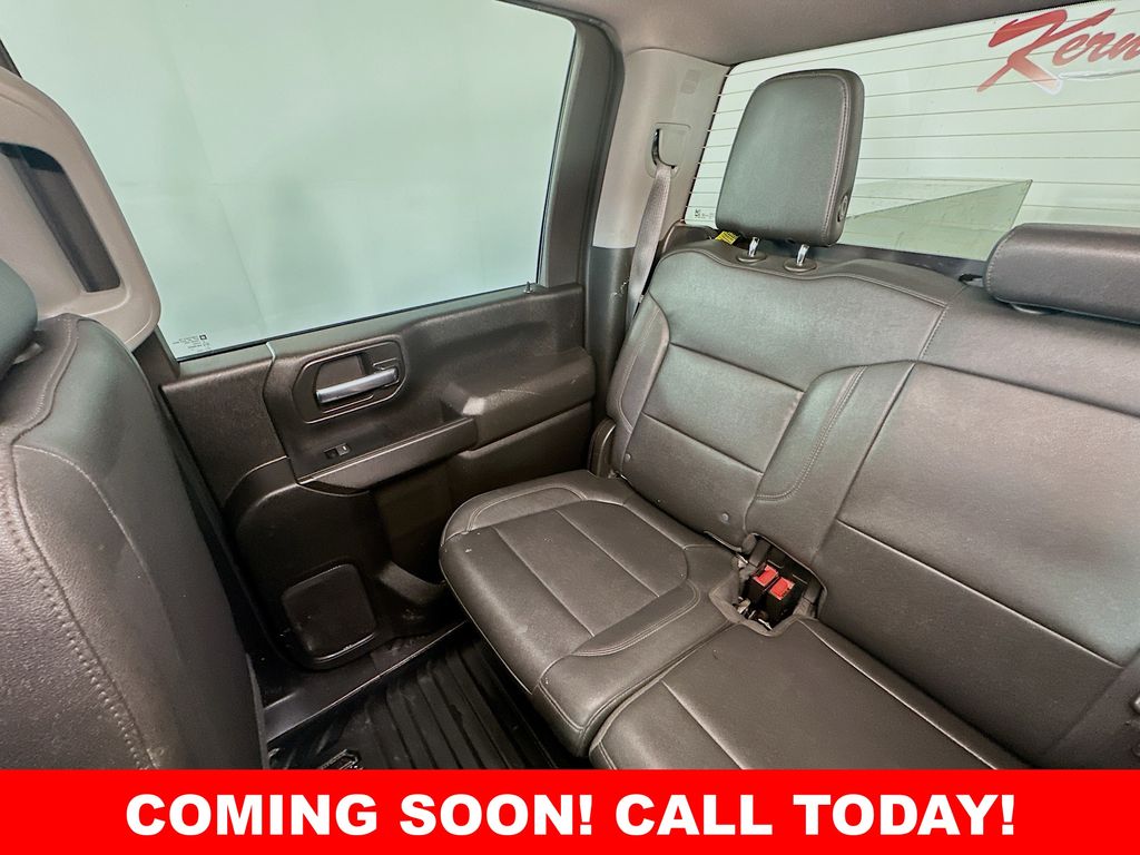 Used 2022 White Chevrolet Work Truck image 12