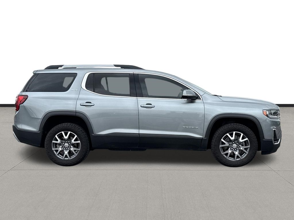2023 GMC Acadia SLT Silver at AutoSavvy Houston Southwest
