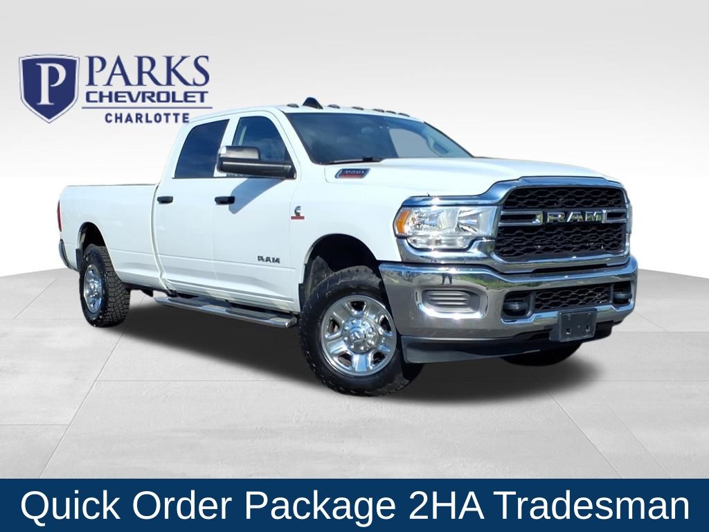 2020 RAM 3500 Tradesman Crew Cab LB 4WD