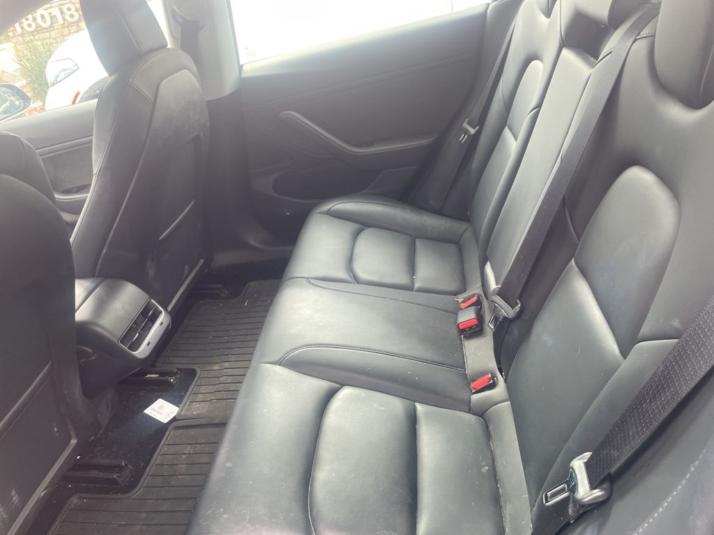 Thumbnail: 2020 Tesla Model 3 - 8