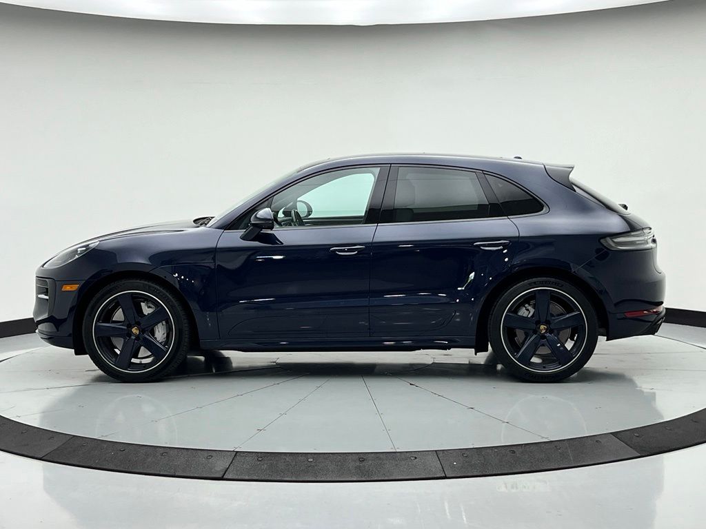Thumbnail: 2021 Porsche Macan - 2