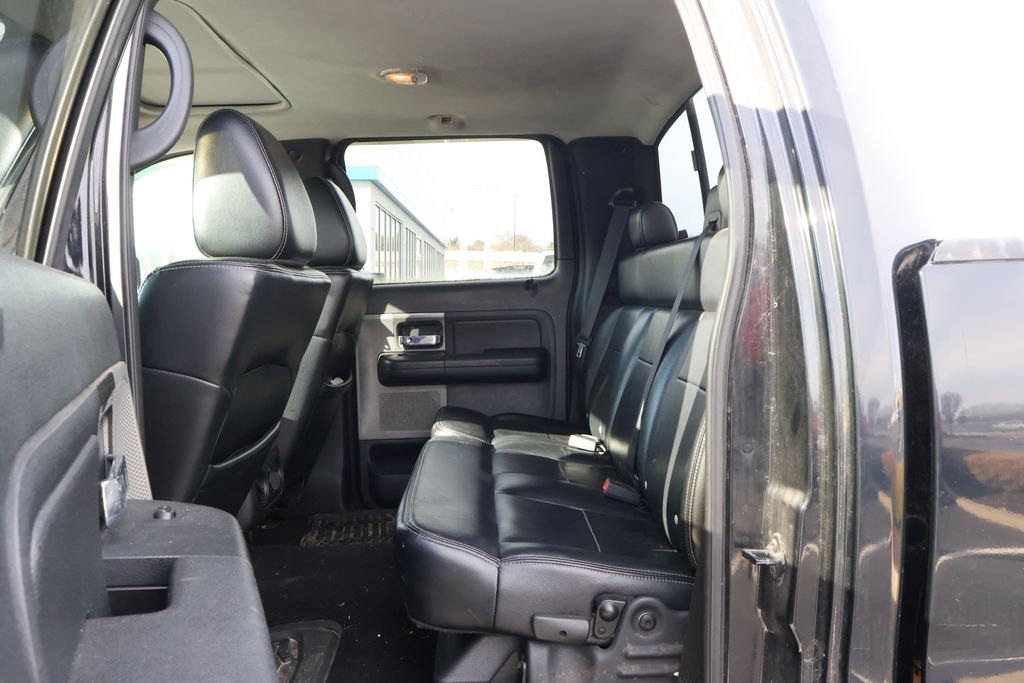 Thumbnail: 2005 Ford F-150 - 31