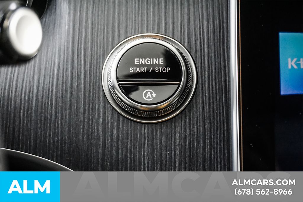 Used 2026 Silver Mercedes-Benz C 300 image 25