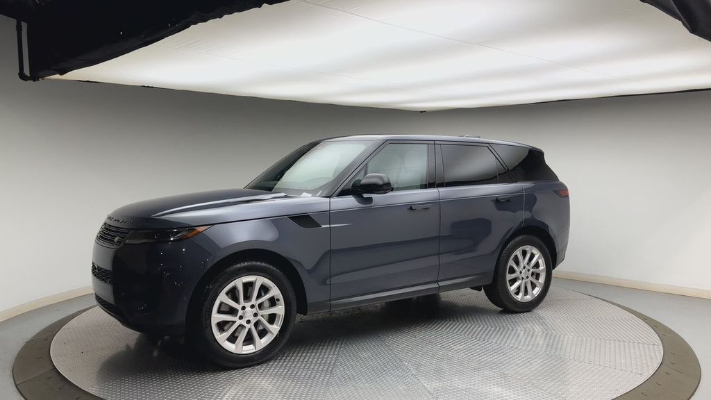 Thumbnail: 2024 Land Rover Range Rover Sport - 6