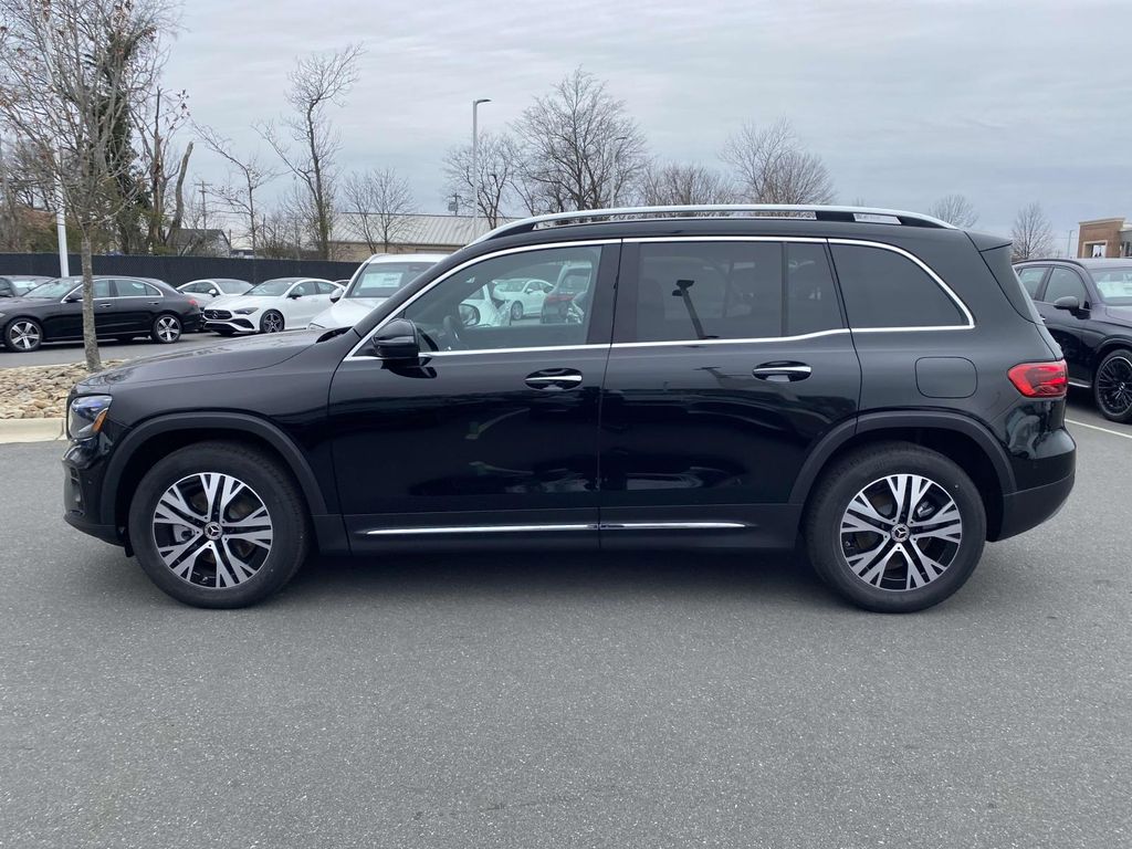 Thumbnail: 2025 Mercedes-Benz GLB - 8