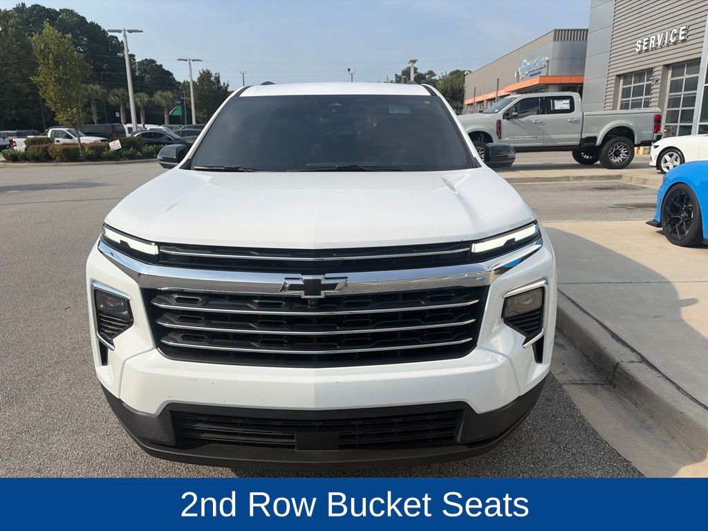 2025 Chevrolet Traverse FWD LT