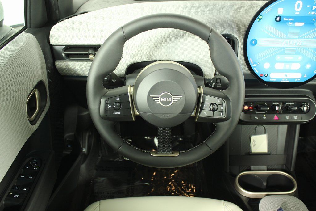 Thumbnail: 2025 MINI Cooper Hardtop - 3