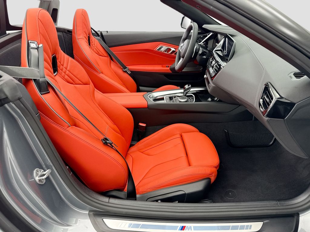 Thumbnail: 2026 BMW Z4 - 18
