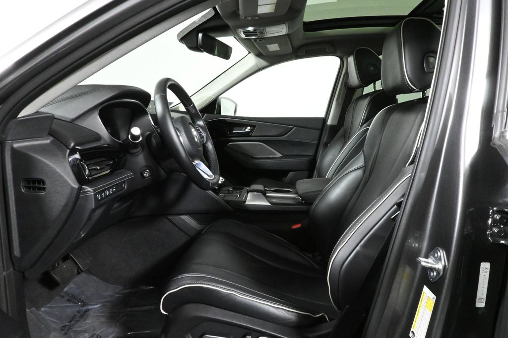 Thumbnail: 2023 Acura MDX - 3