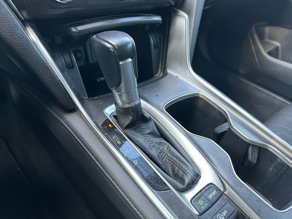 Thumbnail: 2021 Honda Accord - 27