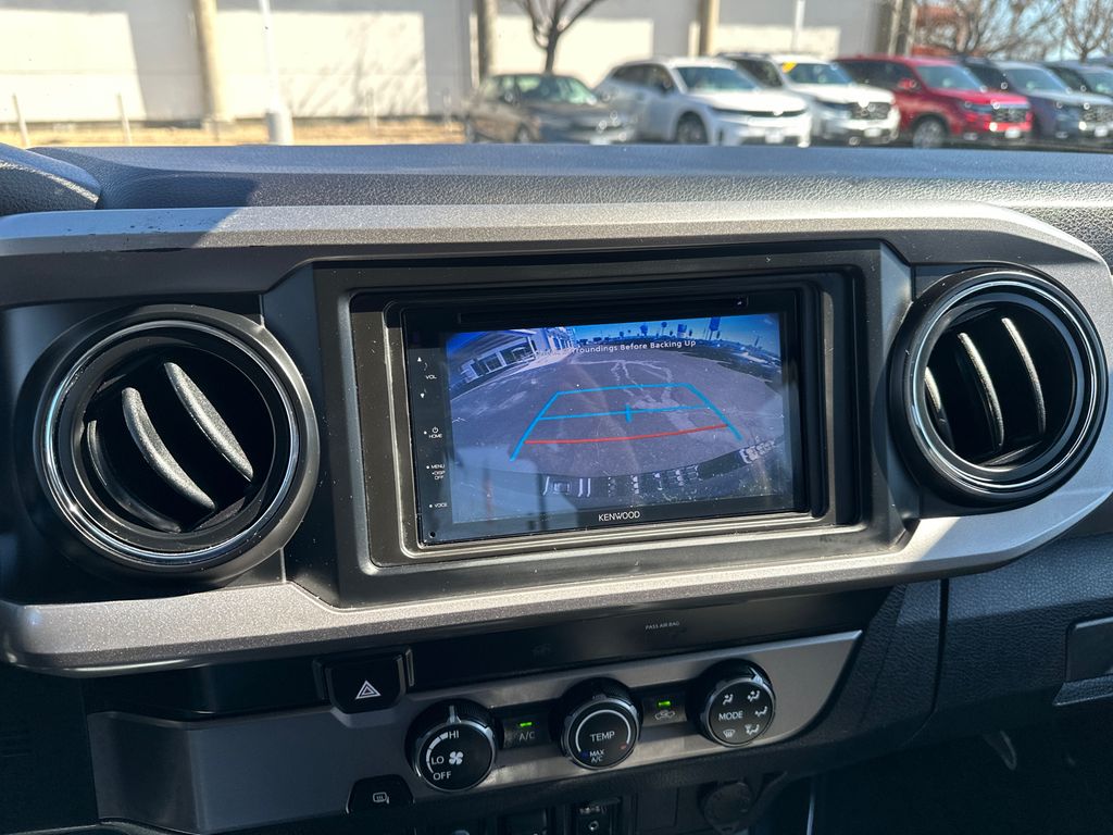 2019 Toyota Tacoma SR5 20