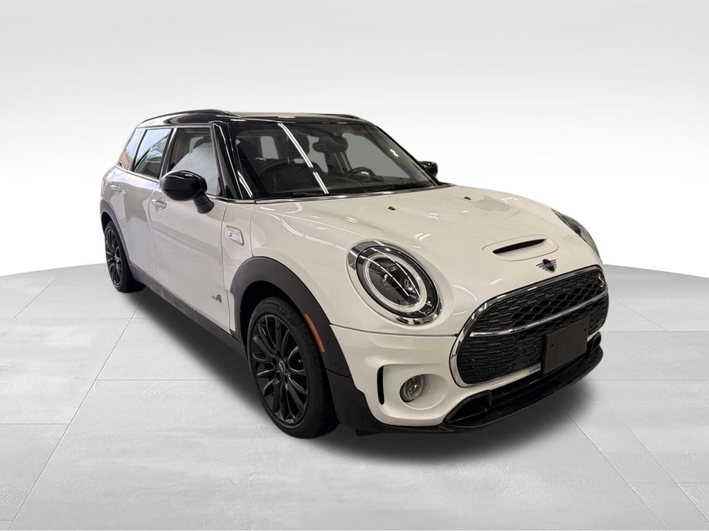 Thumbnail: 2024 MINI Cooper Clubman - 7