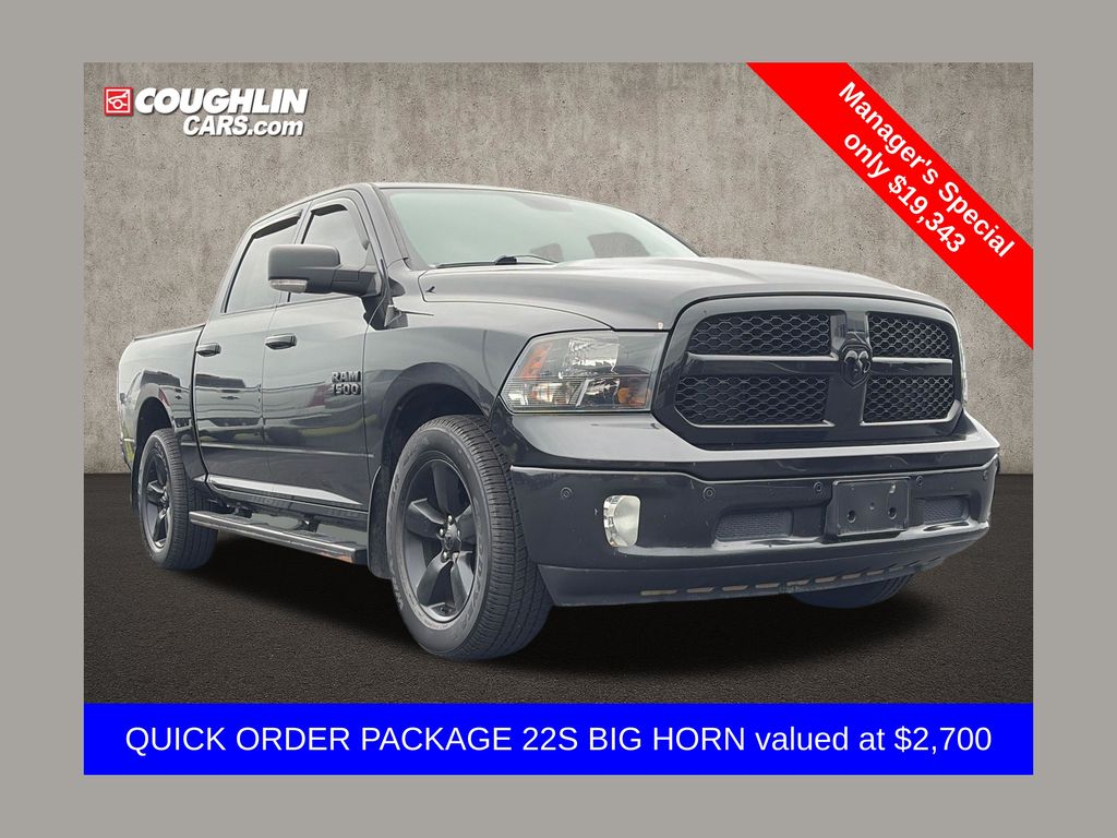 Brilliant Black Crystal Pearlcoat 2018 RAM 1500 Pickup Truck Four-Wheel Drive 8-Speed Automatic