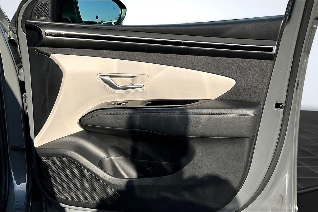 2024 Hyundai Tucson Limited Gray at Texan Dodge Chrysler Jeep Ram