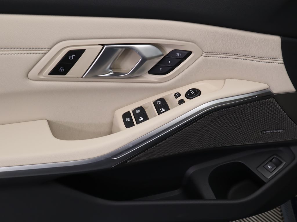 Thumbnail: 2026 BMW 3 Series - 24