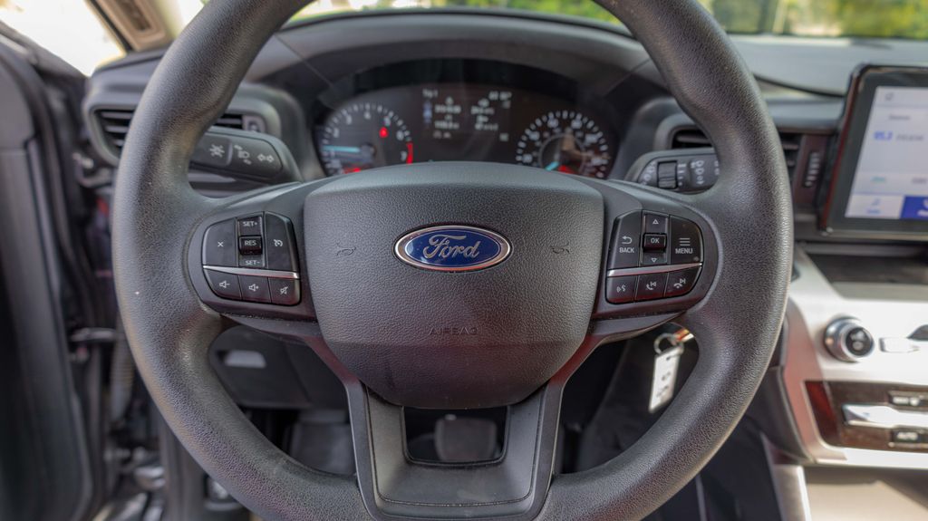 Used 2021 Ford Explorer Base 4D Sport Utility