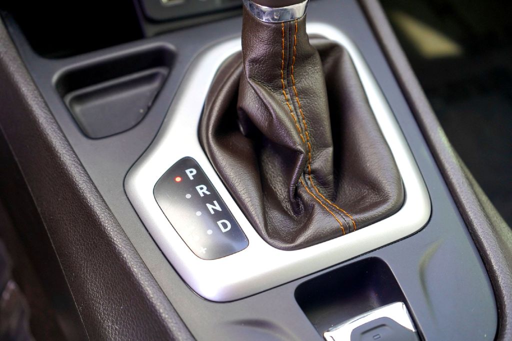 Used Car 2016 Jeep Cherokee  Overland For Sale Under $10,000 In Taylor, Texas