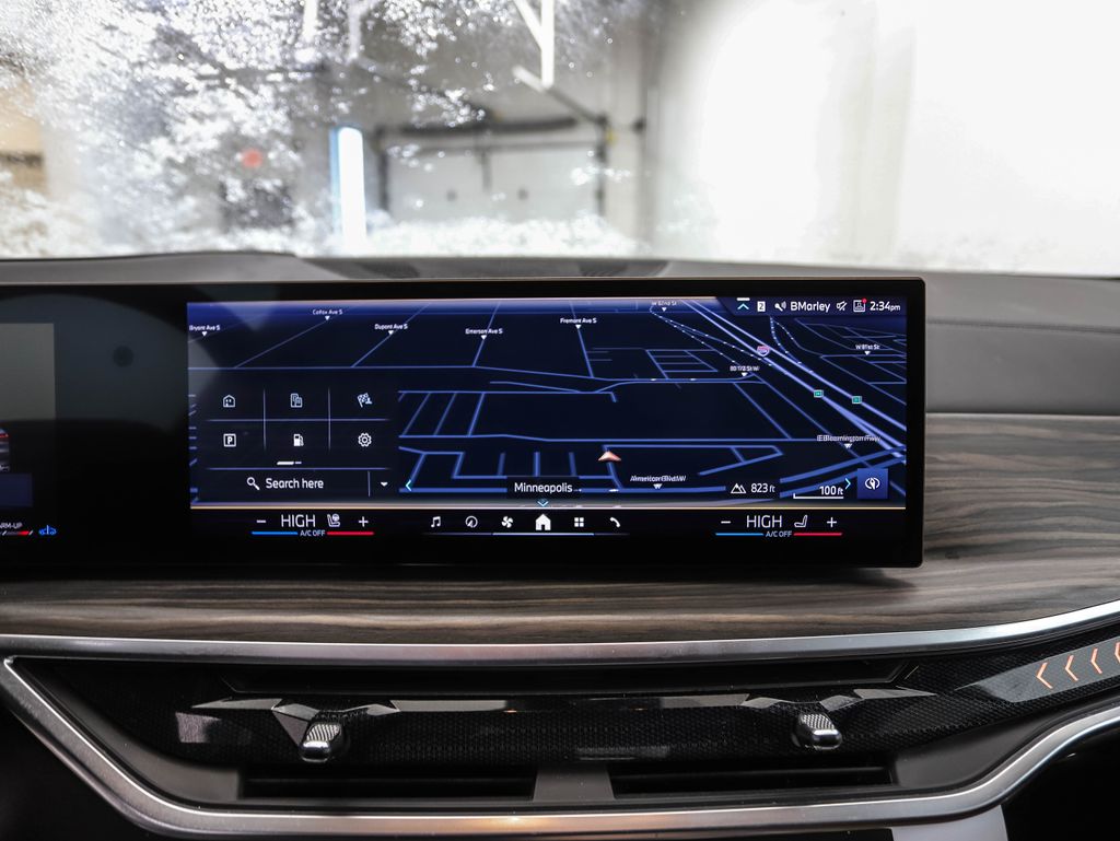 Thumbnail: 2024 BMW X5 - 16