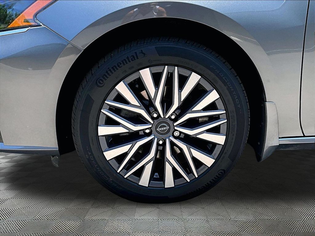 2023 Nissan Altima — photo 27