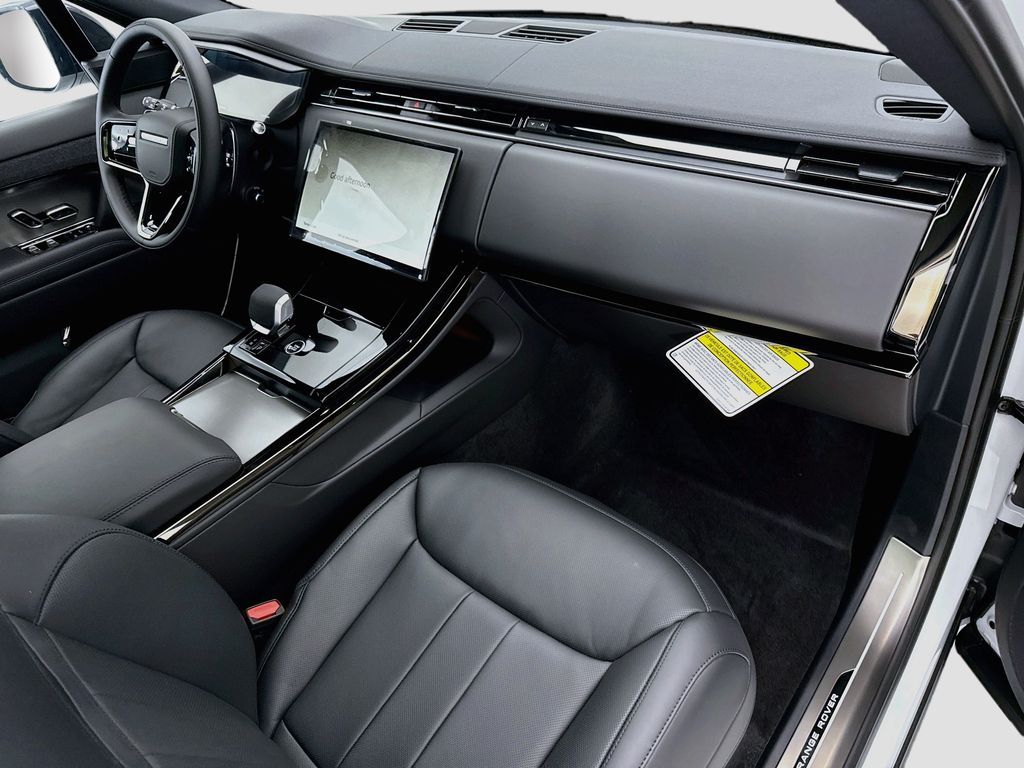 New 2026 White Land Rover Dynamic SE image 16
