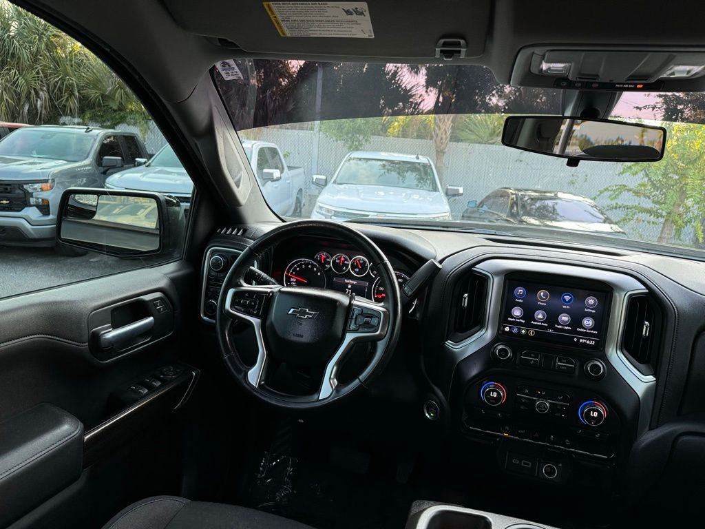 2019 Chevrolet Silverado 1500 RST 22