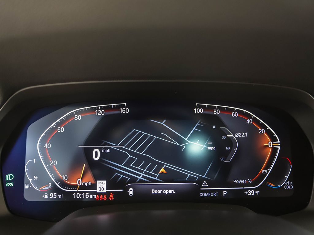 Thumbnail: 2022 BMW X5 - 14