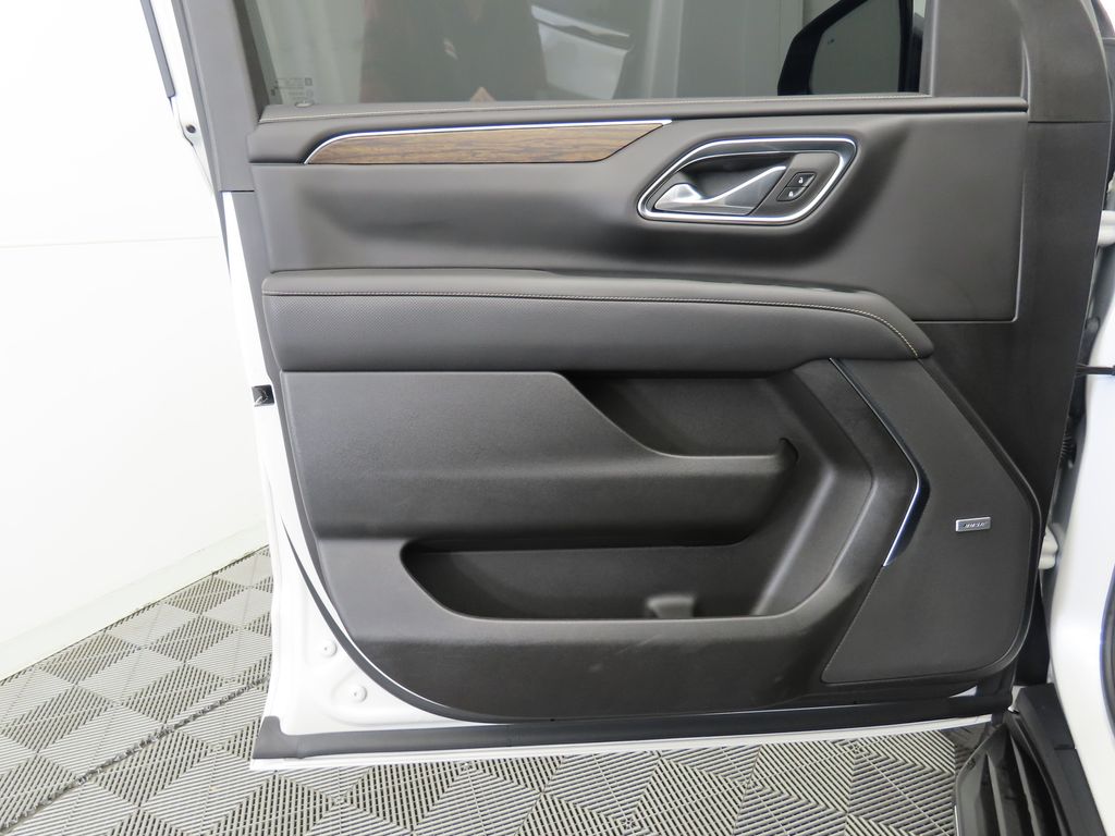 Thumbnail: 2023 Chevrolet Tahoe - 22