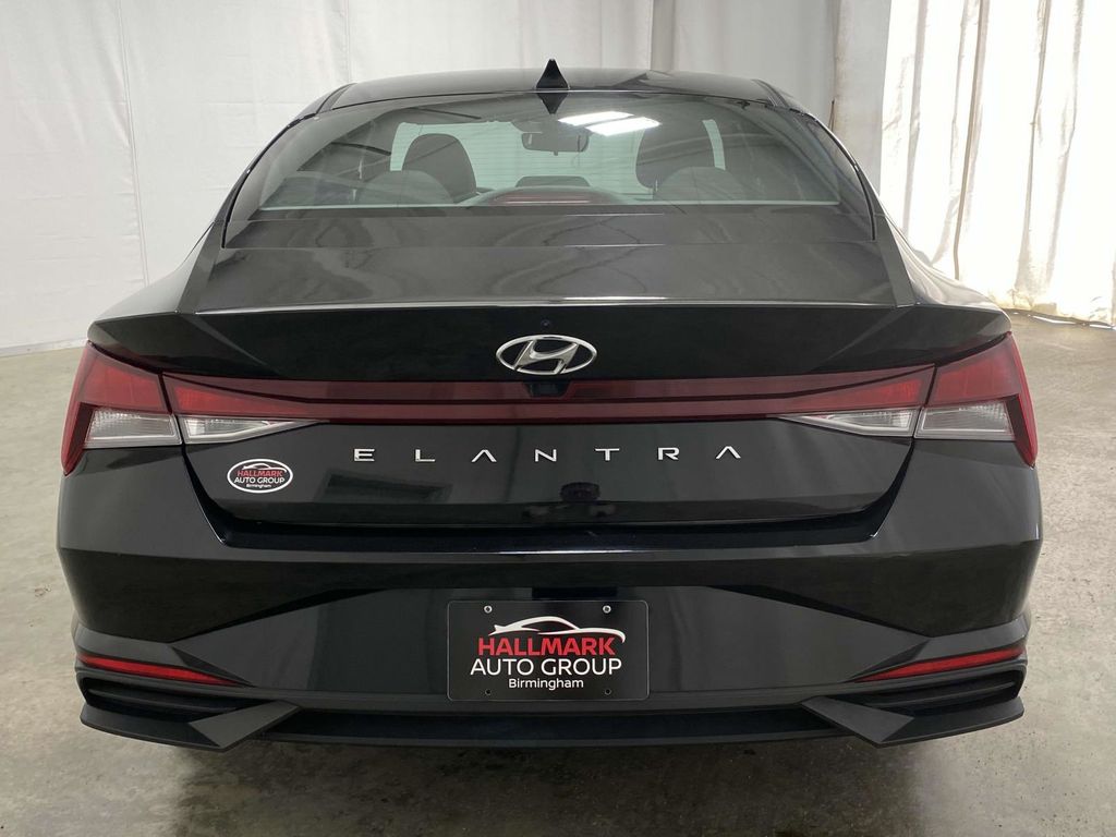 Used 2023 Hyundai Elantra SEL Used 2023 Hyundai Elantra SEL