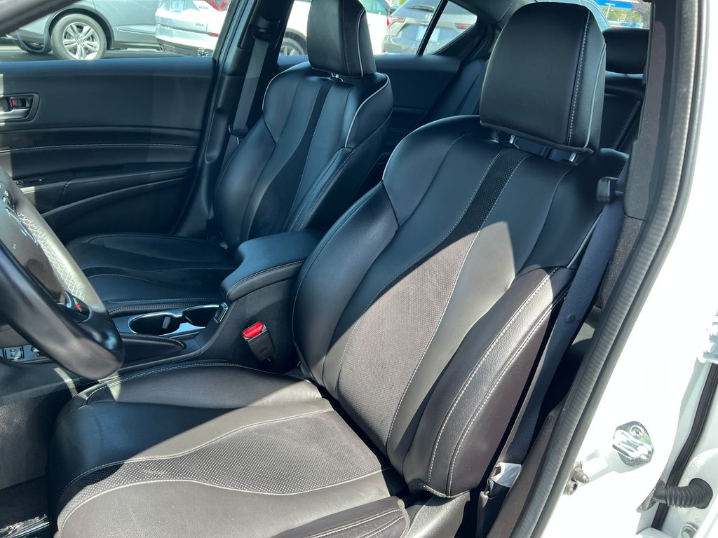 2022 Acura ILX Premium 15