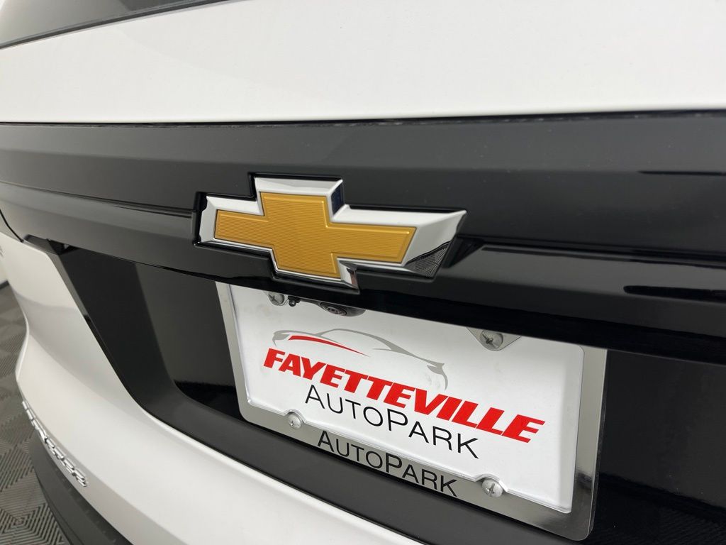 Thumbnail: 2026 Chevrolet Traverse - 22