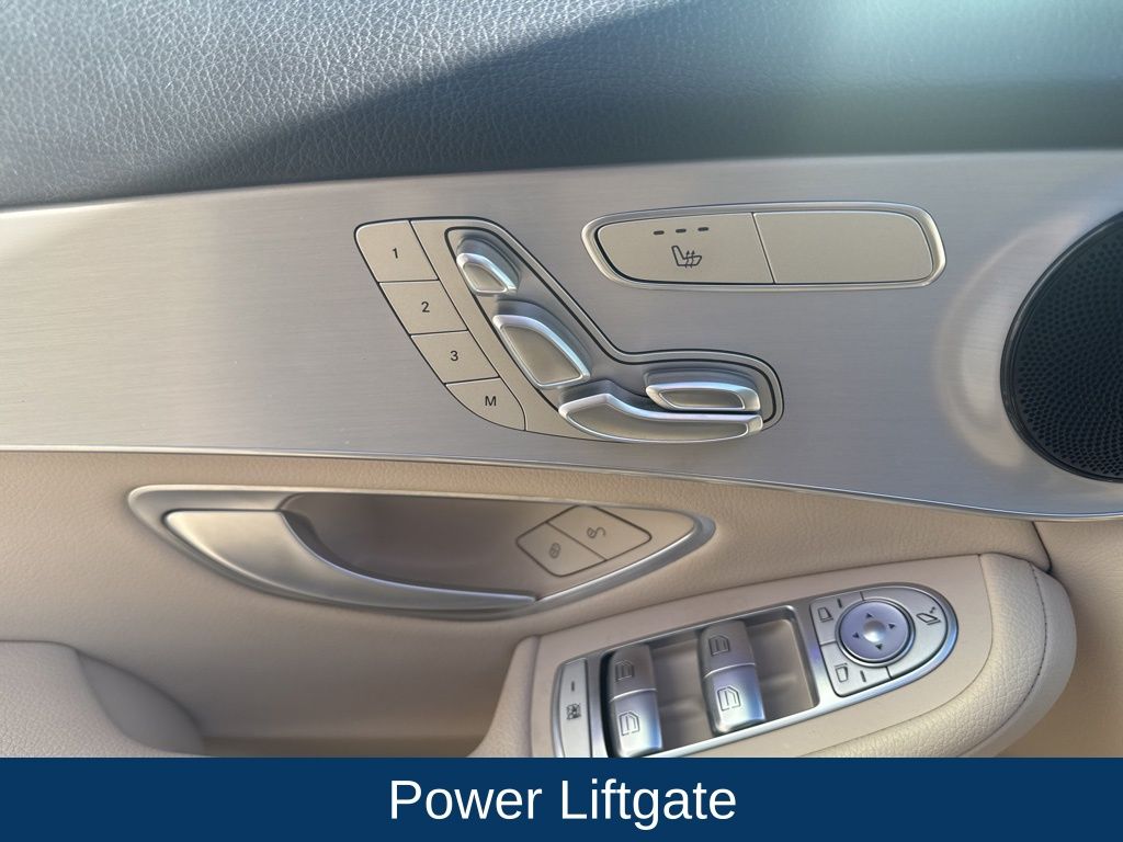 2022 Mercedes-Benz GLC 300 SUV