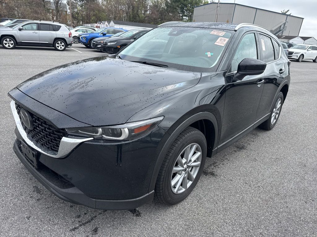 View vehicle photo 7