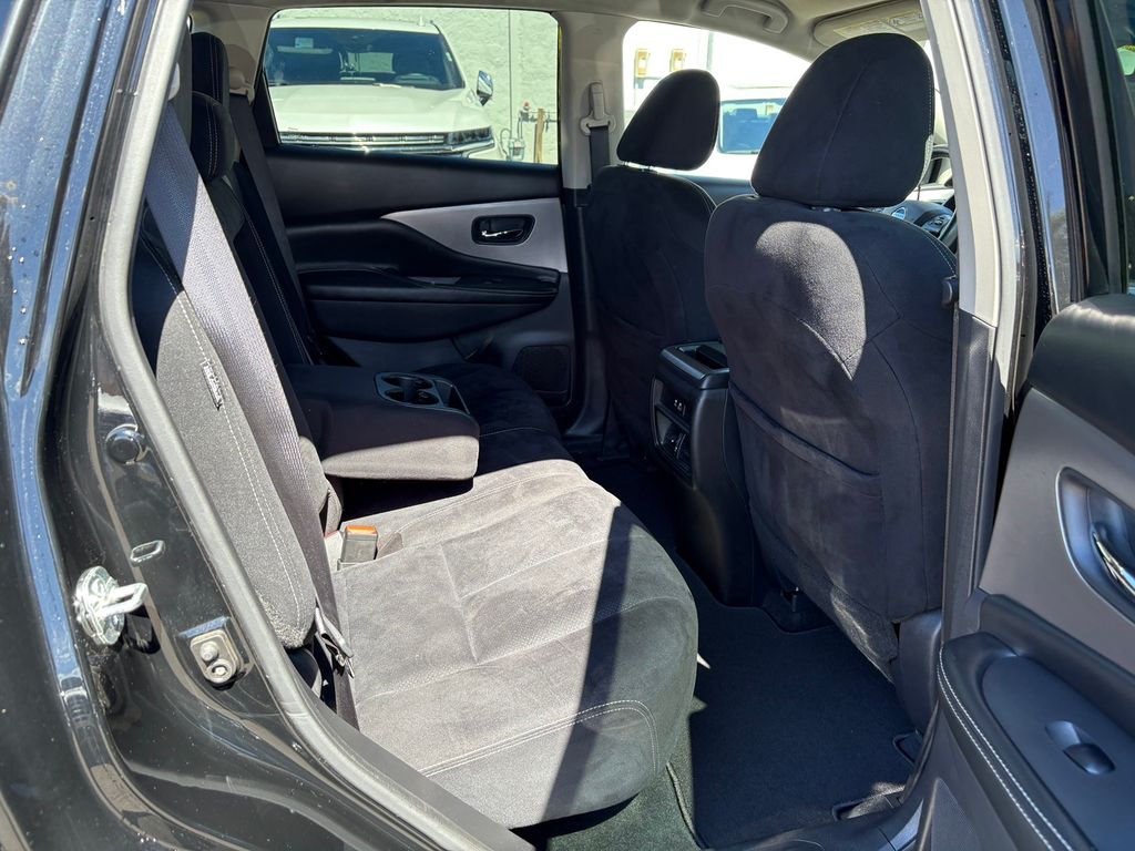 2021 Nissan Murano SV