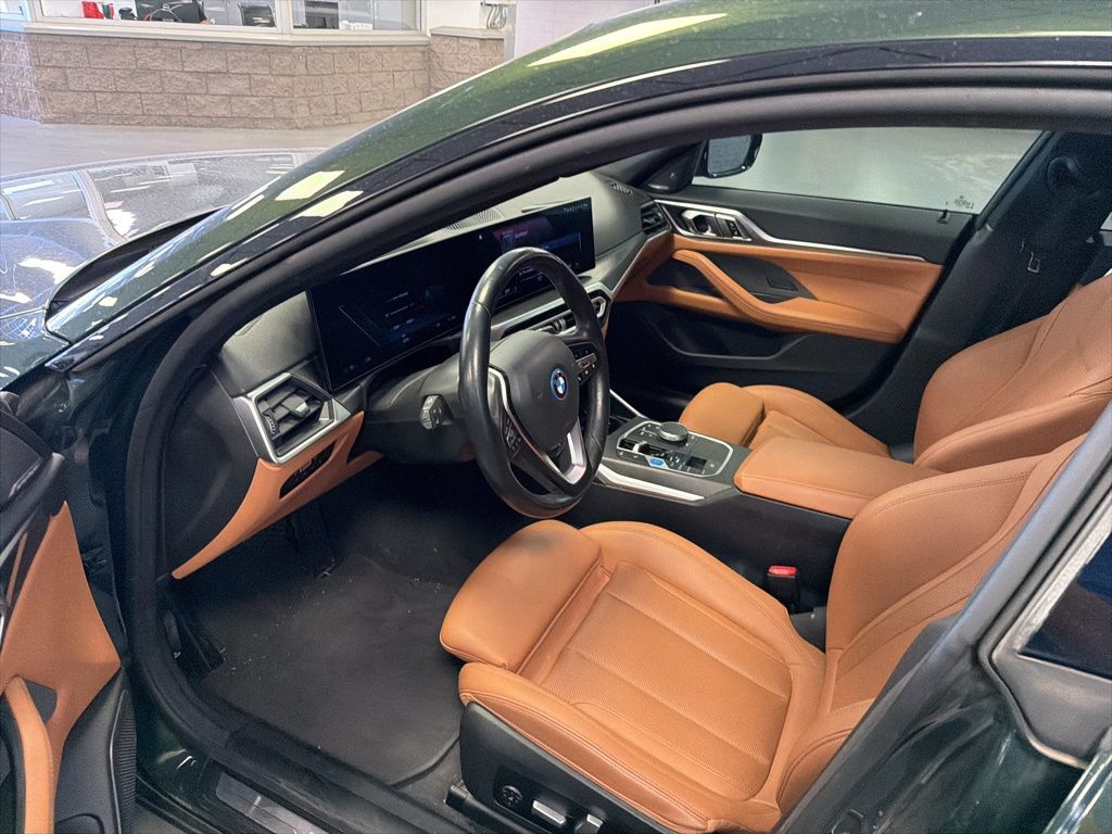 Thumbnail: 2023 BMW i4 - 6