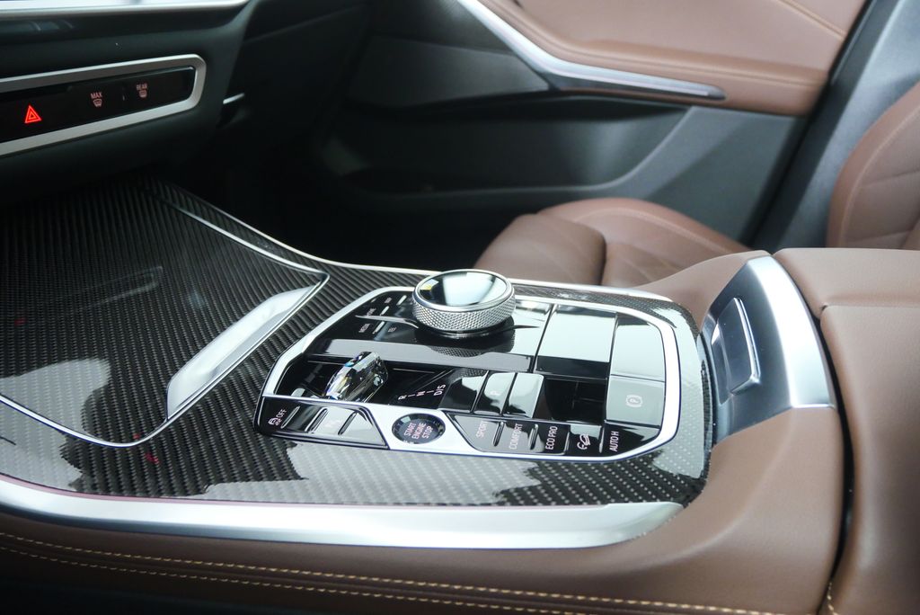 Thumbnail: 2024 BMW X5 - 24