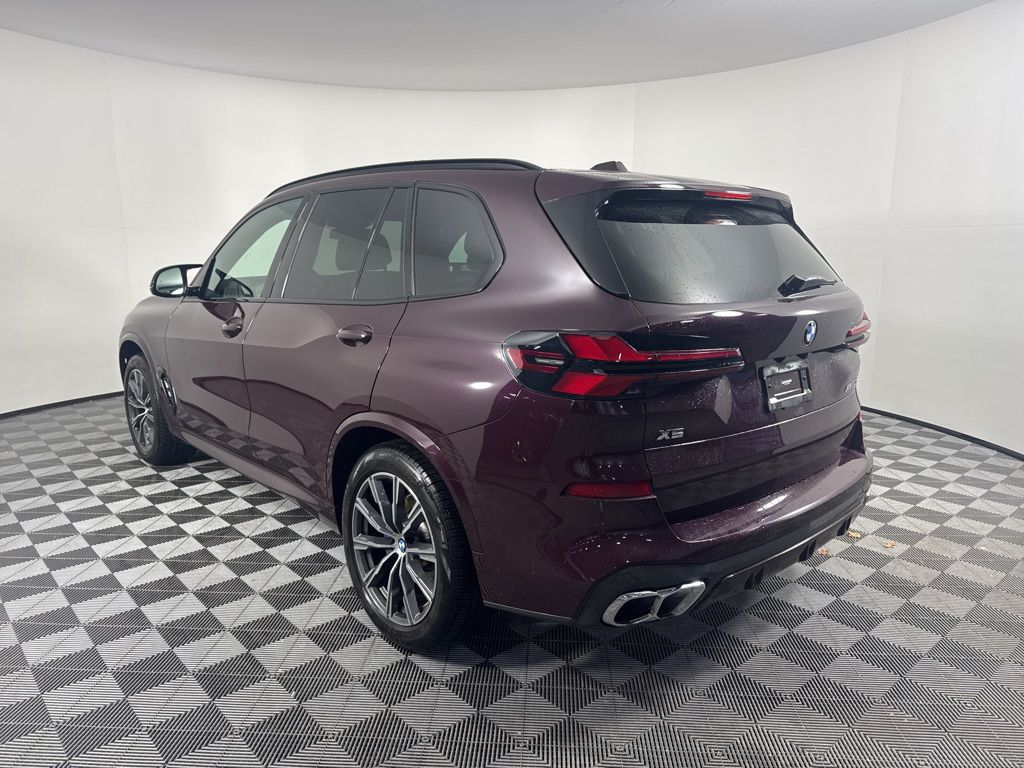 Thumbnail: 2024 BMW X5 - 7